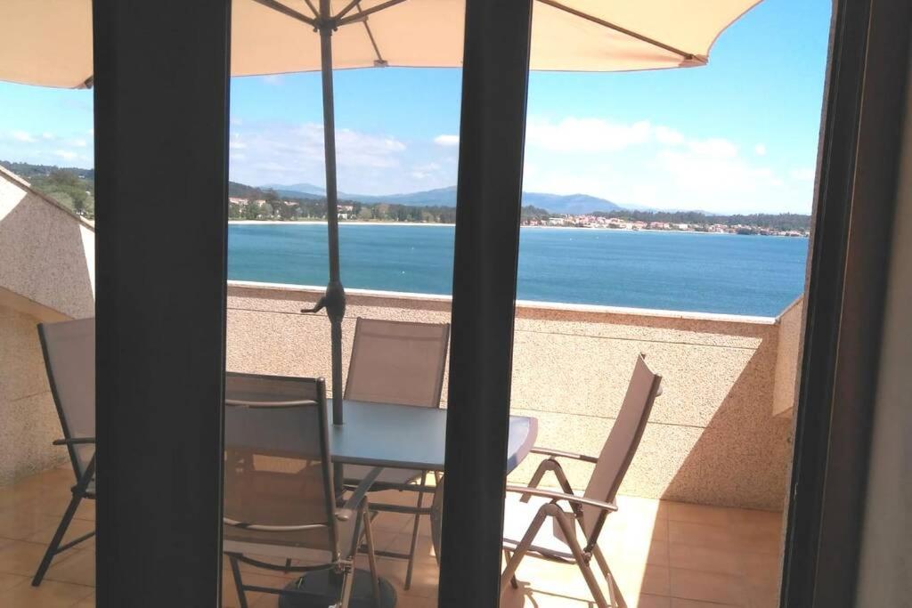 Impresionantes Vistas Al Mar Cerca De Santiago Apartment Boiro Bagian luar foto